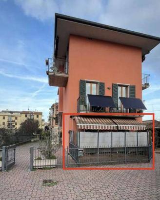 Immobile in asta di 111 m² con 3 locali e box auto