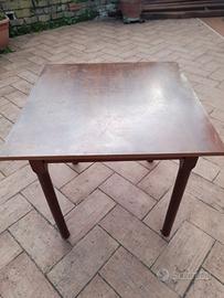 Tavoli in legno 80 x 80 cm