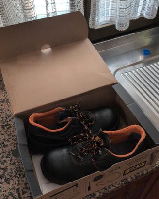 Scarpe antinfortunistiche Panda Taglia 44