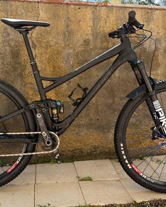 Banshee Phantom taglia M Mountain bike trail full