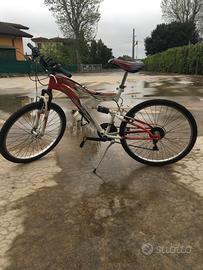 MOUNTAIN BIKE JUMP FP POWER