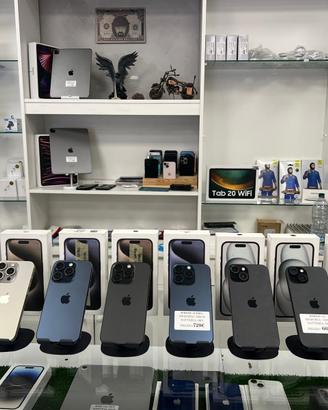 iPhone 15 Pro Max 256GB | 84% | Garanzia 1 anno