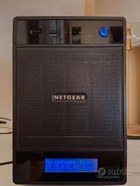 NAS NETGEAR ReadyNAS Pro 4 + 4x 2TB Seagate Exos