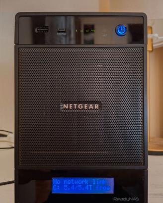 NAS NETGEAR ReadyNAS Pro 4 + 4x 2TB Seagate Exos