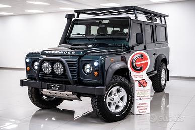 Land Rover Defender 110 2.2 TD SW 5PT. HARD TOP LE