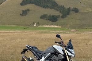 CB1000R con/o accessori