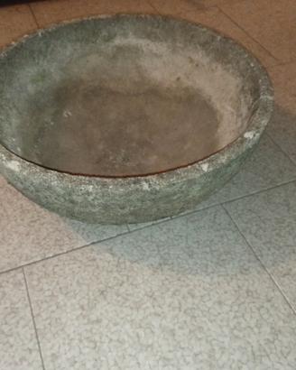 vaso in cemento granigliato