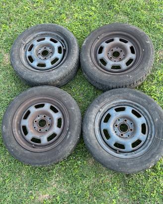 Cerchi e gomme da 14" Seat Ibiza