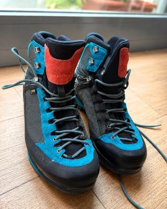 Scarponi alpinismo salewa