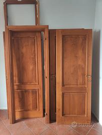 Porte in legno massello con telai