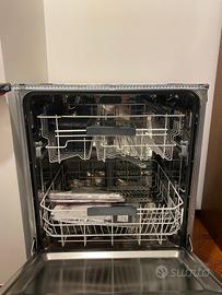 LAVASTOVIGLIE HOTPOINT/ARISTON