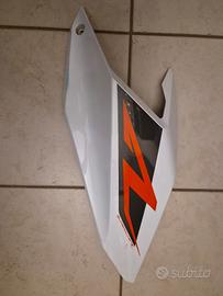 spoiler sinistro serbatoio KTM superduke 1290r