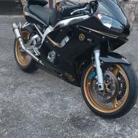 Yamaha YZF R6 - 2000