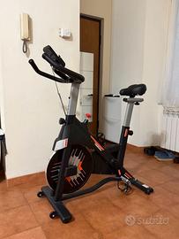 Spin bike HomeTro HT1 usata pochissimo
