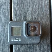 GoPro hero 8 black edition con accessori