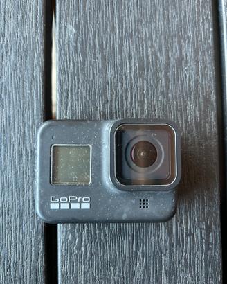 GoPro hero 8 black edition con accessori
