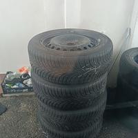 Dischi in Ferro per Ford Focus 205/55/16