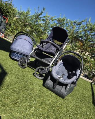 Trio CAM con passeggino culla e ovetto con base au