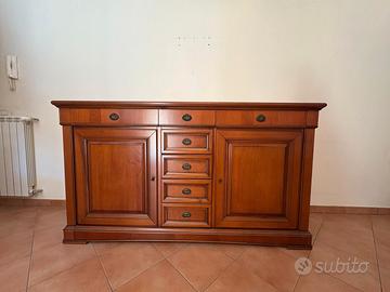 Soggiorno, divano, madia due ante, madia, cristall