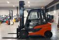 CARRELLO ELEVATORE LINDE DIESEL 30 QUINTALI