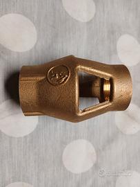 Imbuto in ottone e bocchettone marca Caleffi