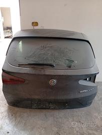 Cofano posteriore Alfa Romeo Stelvio 