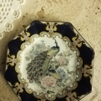 Piatto giapponese in porcellana