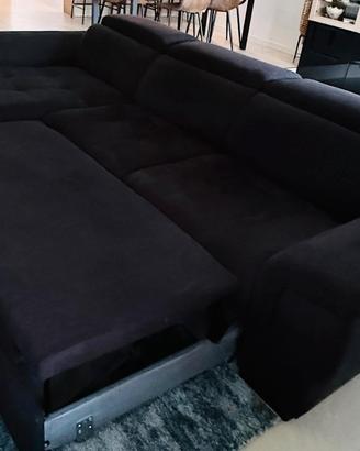 Divano 4 posti nero con slitta e chaise longue