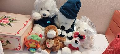 vari peluche anche vintage