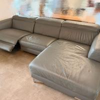 Divano in pelle Calia