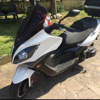 Kymco Xciting 500 R scooter