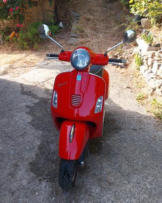 vespa gts