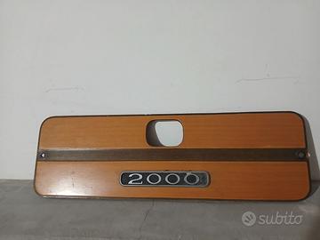 Pannello destro cruscotto Lancia 2000 berlina