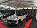porsche-macan-2-0-t-tetto-bose-camera