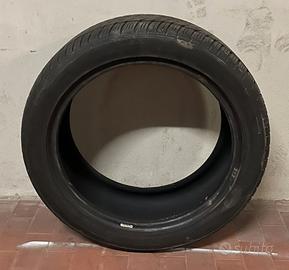 Pneumatico MOMO 4 RUN M4 225/45 R17 94W – NUOVO