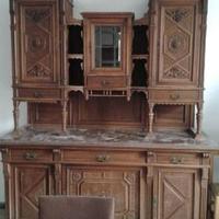 Mobile antico primi 900