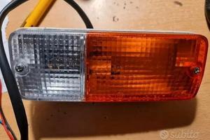 SX+DX FANALE ANTERIORE SUZUKI SAMURAI SANTANA SJ A