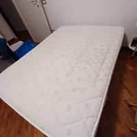 materasso e rete a doghe 140 x 190