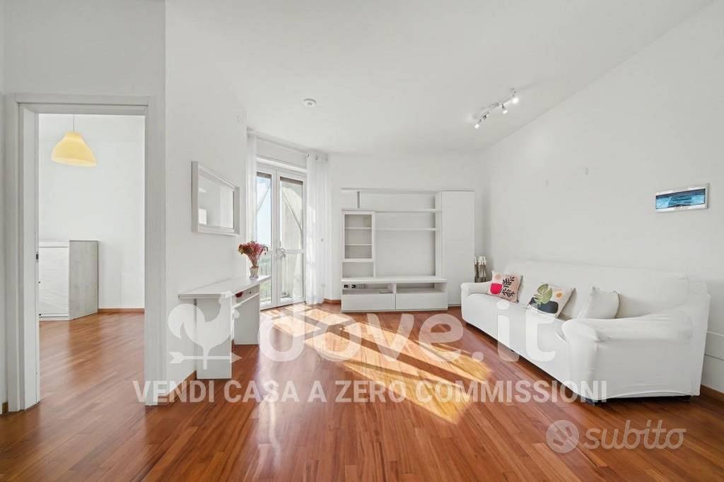 Appartamento di 80 m² con 3 locali e posto auto a - Vista 4