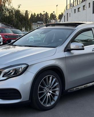 MERCEDES GLA 200D PREMIUM AMG 4 MATIC