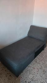 Poltrona grigia in tessuto
