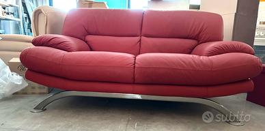 divano 2posti pelle rossa