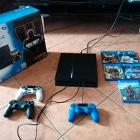 Playstation 4 1TB con 3 Controller e 5 Giochi