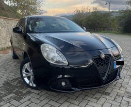 Alfa Romeo Giulietta 1.6 JTDm-2 105Cv 2011