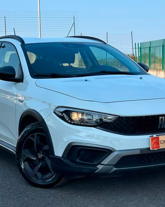 Fiat Tipo 1.6 Mjt S&S 5 porte Cross