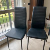 Sedie nere ecopelle nuove