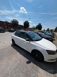 Skoda fabia 1.4 Ambition 66kw