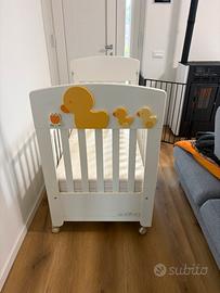 Lettino neonato Foppapedretti + materasso + cuscin
