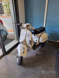 Vespa Px125 con start stop e miscelatore