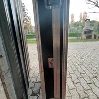 Case professionale marca “Falcon”